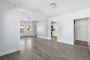 34 Savings St, Providence, RI 02907 - Photo 5