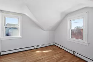 34 Savings St, Providence, RI 02907 - Photo 21