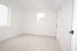 1232 Narragansett Blvd, Cranston, RI 02905 - Photo 35