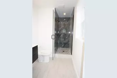 1232 Narragansett Boulevard, Cranston, RI 02905 - Photo 29