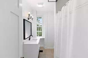 77 Coggeshall Ave, Newport, RI 02840 - Photo 15