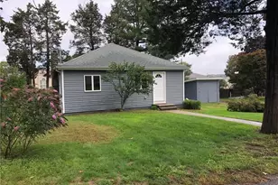 18 San Miguel Dr, Bristol, RI 02809 - Photo 1