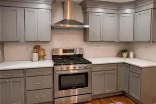 228 3rd Ave, Warwick, RI 02888 - Photo 5