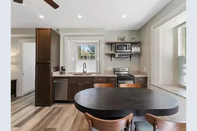 77 Coggeshall Avenue #G, Newport, RI 02840 - Photo 9