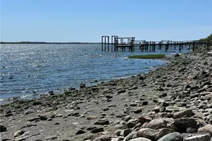 18 Sunset Ln, Portsmouth, RI 02871 - Photo 43