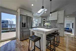 18 Sunset Ln, Portsmouth, RI 02871 - Photo 17