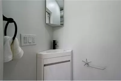 18 Sunset Lane, Portsmouth, RI 02871 - Photo 31