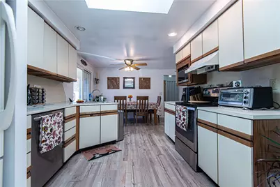 38 Meadowcrest Drive, East Providence, RI 02915 - Photo 5