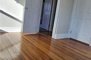 358 Weeden St, Pawtucket, RI 02860 - Photo 9