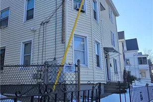 358 Weeden St, Pawtucket, RI 02860 - Photo 1