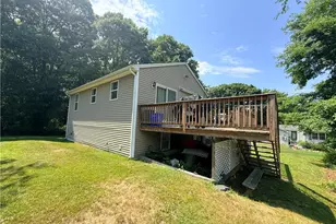 60 Madison Ave, Portsmouth, RI 02872 - Photo 15