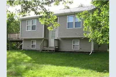 60 Madison Avenue, Portsmouth, RI 02872 - Photo 1