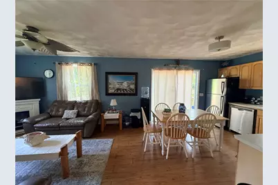 60 Madison Avenue, Portsmouth, RI 02872 - Photo 3