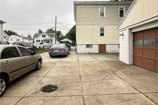 9 Octavia St, Providence, RI 02909 - Photo 3