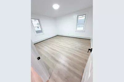 9 Octavia Street, Providence, RI 02909 - Photo 7