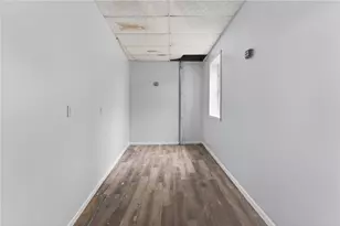 556 Admiral St, Providence, RI 02908 - Photo 19