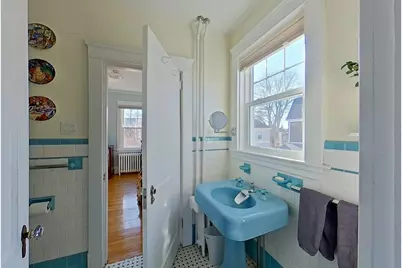 27 Cranston Avenue, Newport, RI 02840 - Photo 25