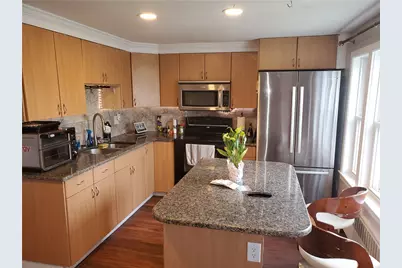 38 Rowe Avenue, Warwick, RI 02889 - Photo 5
