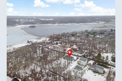 32 Starr Drive W, Narragansett, RI 02882 - Photo 9