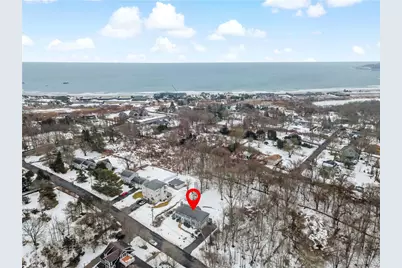 32 Starr Drive W, Narragansett, RI 02882 - Photo 7