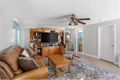 76 Lake Street, Pawtucket, RI 02860 - Photo 3