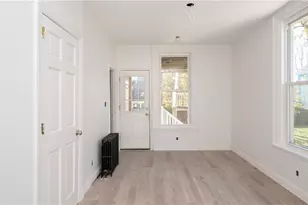 8 Pleasant St, Newport, RI 02840 - Photo 33