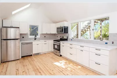 8 Pleasant Street #1, Newport, RI 02840 - Photo 9