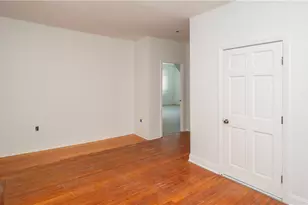 8 Pleasant St, Newport, RI 02840 - Photo 21