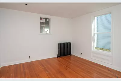 8 Pleasant Street #1, Newport, RI 02840 - Photo 25