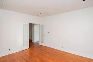 8 Pleasant St, Newport, RI 02840 - Photo 27