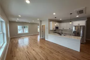 2907 Post Rd, Warwick, RI 02886 - Photo 17