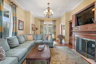 287 Gibbs Avenue, Newport, RI 02840 - Photo 7