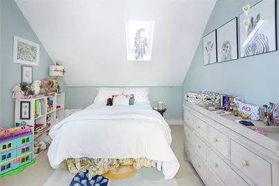 31 Edward Street, Newport, RI 02840 - Photo 25