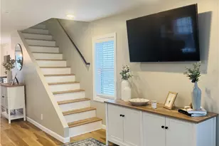 230 Cedar Ave, Portsmouth, RI 02871 - Photo 9