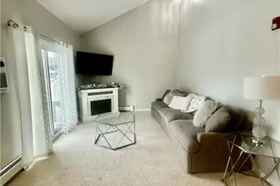 400 New River Rd, Lincoln, RI 02838 - Photo 7