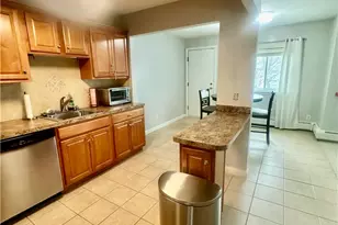 400 New River Rd, Lincoln, RI 02838 - Photo 9