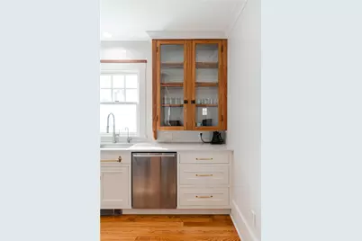 71 Pope Street, Newport, RI 02840 - Photo 11