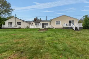 1533 E Main Rd, Portsmouth, RI 02871 - Photo 47