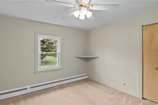 1533 E Main Rd, Portsmouth, RI 02871 - Photo 19