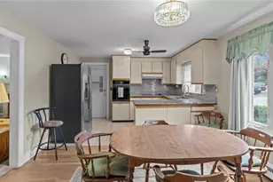 1533 E Main Rd, Portsmouth, RI 02871 - Photo 15