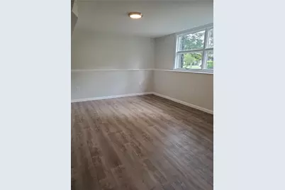 440 Forest Avenue #1, Middletown, RI 02842 - Photo 9