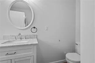 5 Hill St, Smithfield, RI 02917 - Photo 9