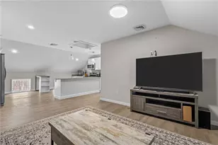 5 Hill St, Smithfield, RI 02917 - Photo 7