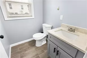 872 Branch Ave, Providence, RI 02904 - Photo 29