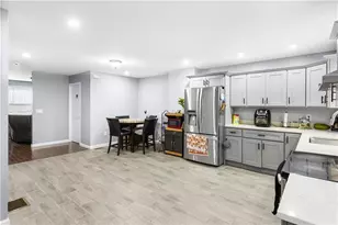 872 Branch Ave, Providence, RI 02904 - Photo 5