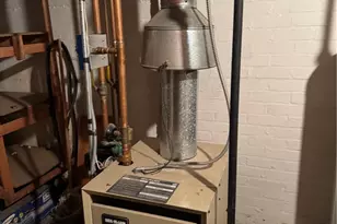 54 Holburn Ave, Cranston, RI 02910 - Photo 15