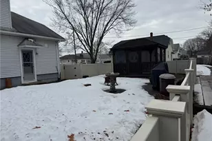 54 Holburn Ave, Cranston, RI 02910 - Photo 19