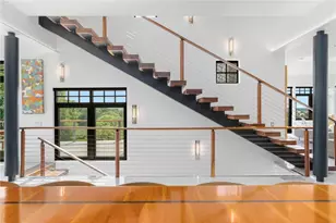 82 Nonquit Ln, Tiverton, RI 02878 - Photo 17