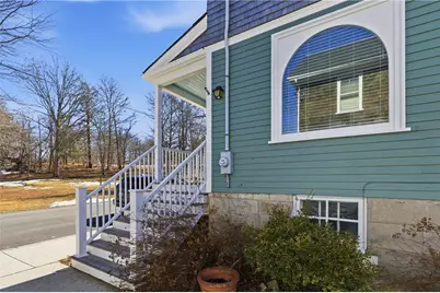 5 Meikle Avenue, Newport, RI 02840 - Photo 5