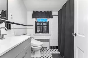 51 Hawthorne Ave, Barrington, RI 02806 - Photo 29